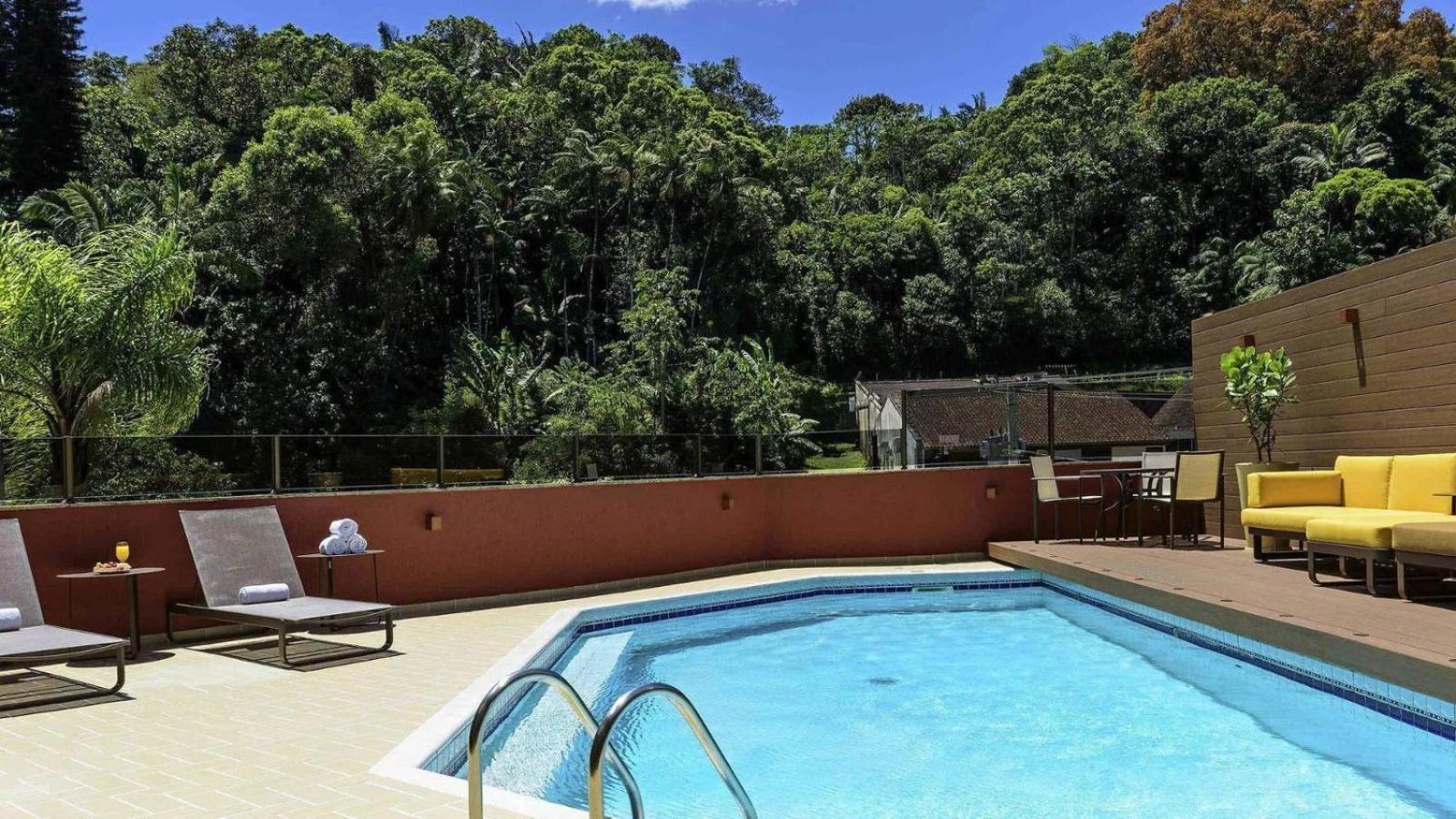 Apart Hotel Moderno Em Joinville Exterior photo