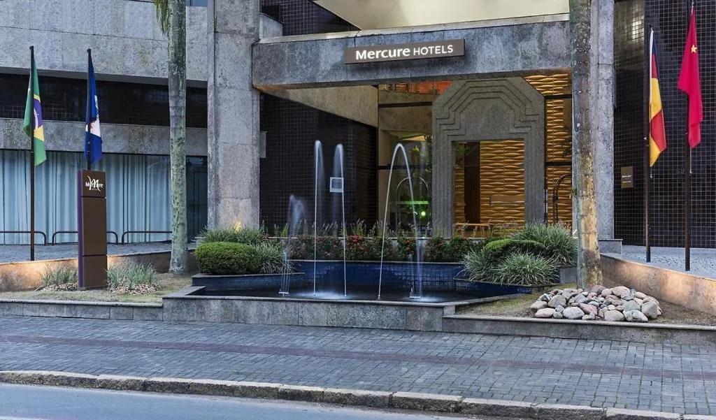 Apart Hotel Moderno Em Joinville Exterior photo